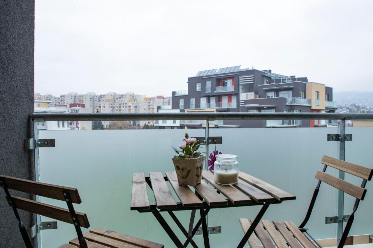 Sasadpark'S New Apartment In The West Part Of Buda Budapest Exterior foto